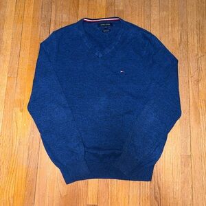 Tommy Hilfiger Men's Royal Blue V-Neck Light Sweater